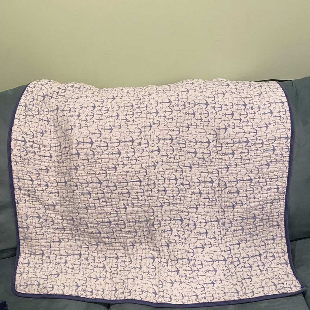 Yoga Sprouts baby sailor  blanket, rarely used, good condition.